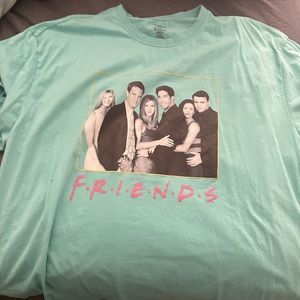 Friends 3XL tee